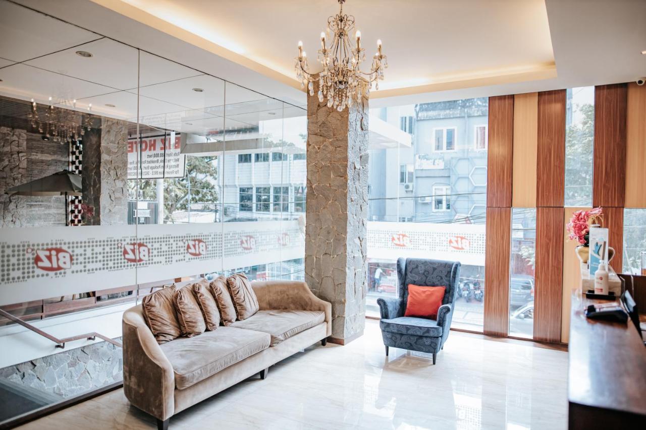 Biz Hotel City Center Амбон Екстер'єр фото